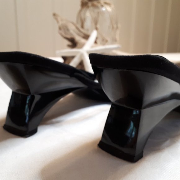 Stewart Weitzman Black Fabric & Leather - Picture 7 of 10